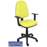 PIQUERAS Y CRESPO Silla A&yacute;na similpiel amarillo brazos regulables